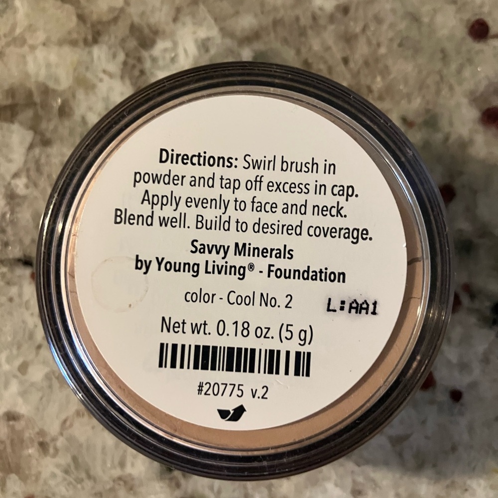 Young Living Savvy Minerals Foundation - Cool No. 2